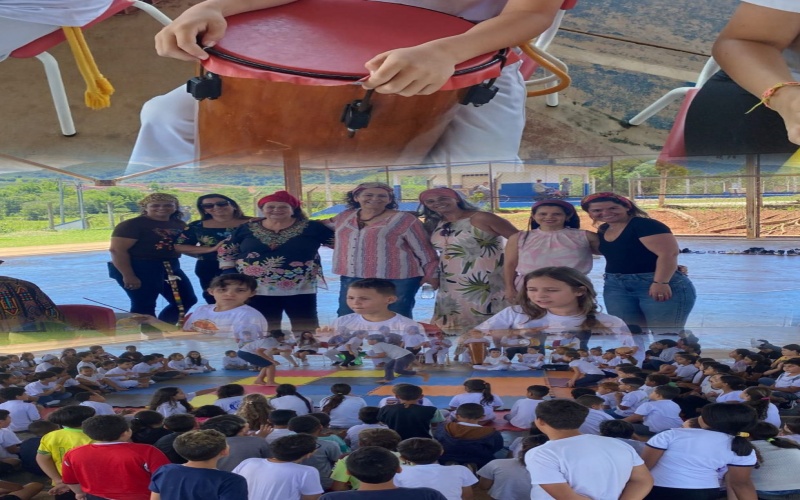DIA DA CONSCIÊNCIA NEGRA NA ESCOLA MUNICIPAL MONSENHOR FAUSTO DE VASCONCELOS CRAVEIRO